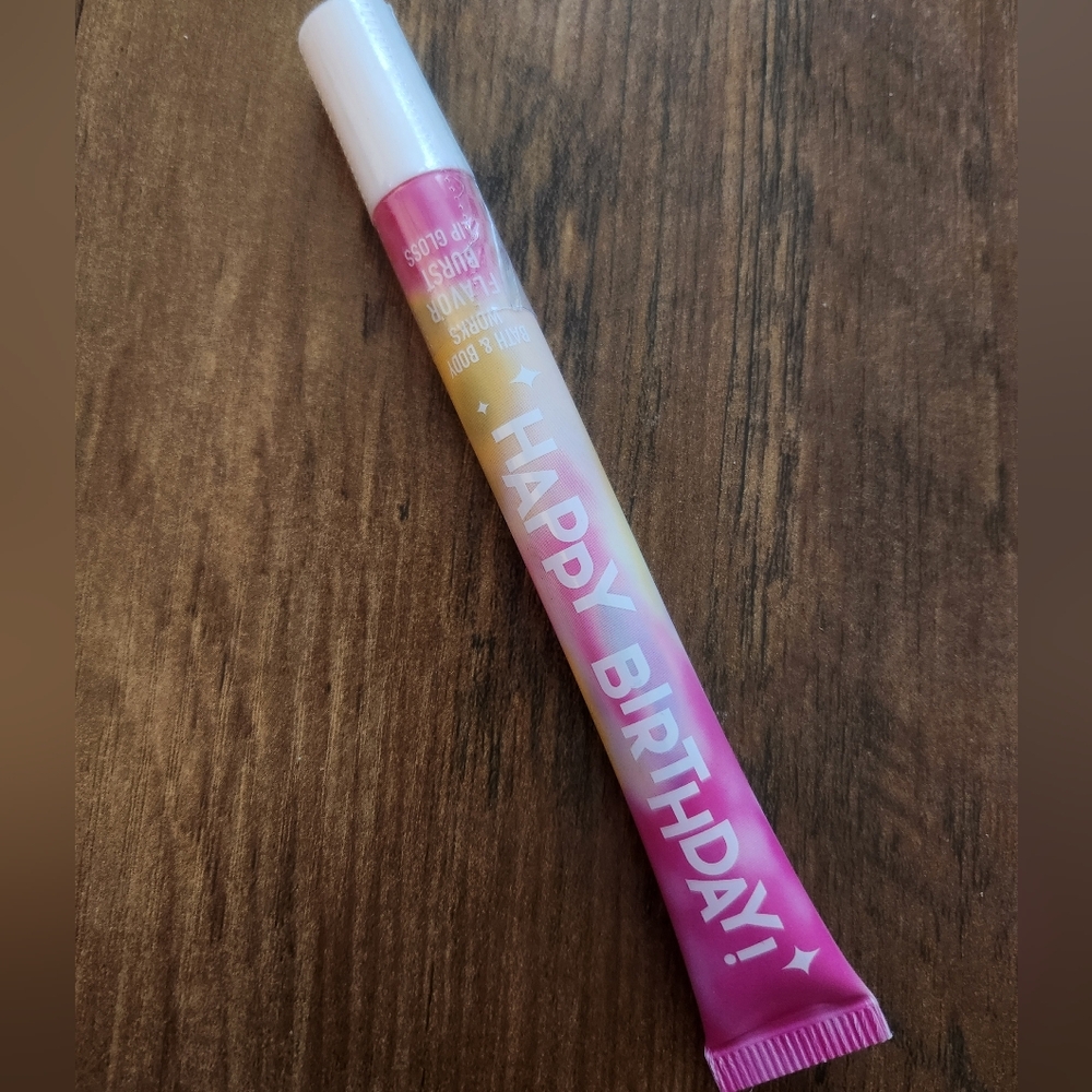 Bath & Body Works "Happy Birthday" flavor burst clear lip gloss (New)
